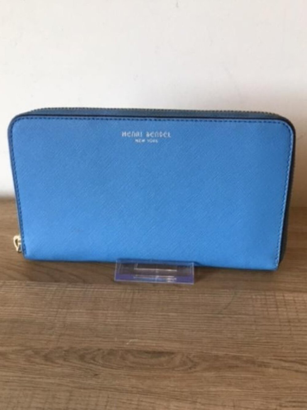 Henri Bendel New York W 57th St Blue Zip Around Long Wallet - EUC